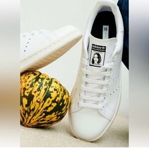ADIDASxSTELLA McCartney Stan Smith Stars Lace-Up Low Top Sneakers